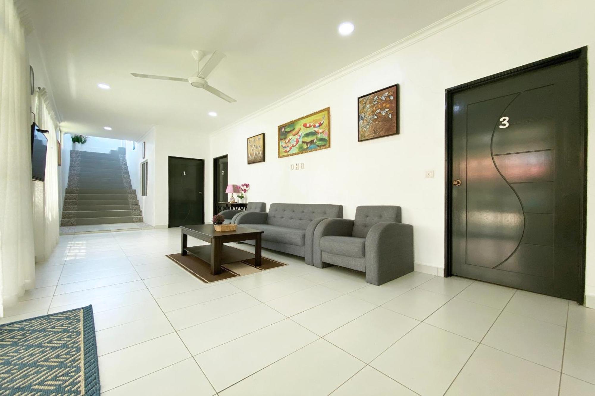 Oyo Home 90230 Dh Residence Kota Belud Exterior photo